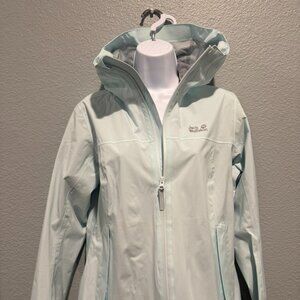 NWT Jack Wolfskin Frosted Blue Shell Jacket - Size M